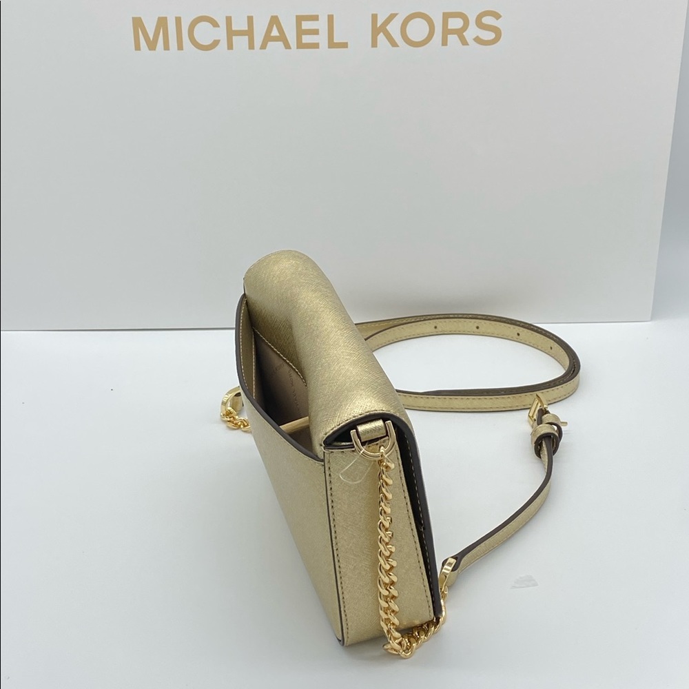 MICHAEL KORS LUNA SMALL CLUTCH XBODY PALE GOLD - Picture 7 of 14